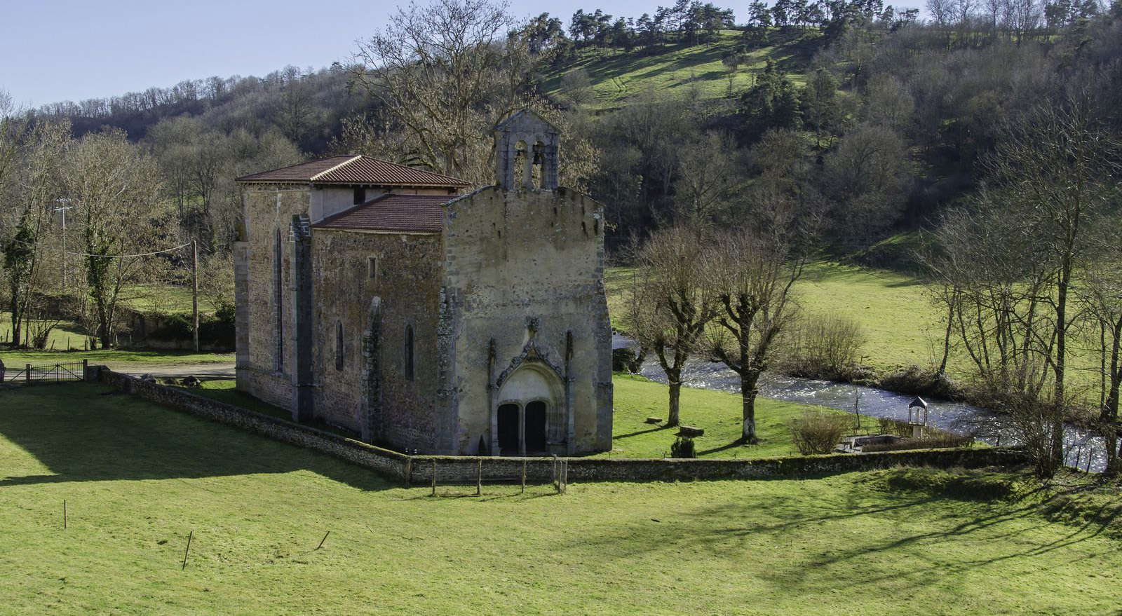 Chapelle Notre Dame de Laval La Diana